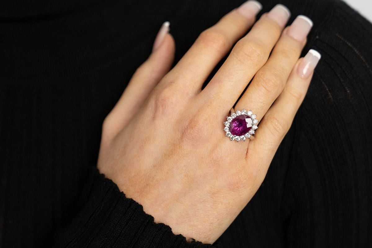 Jewellery Remodelling: Turning Inherited Pieces Into Something You'll Wear