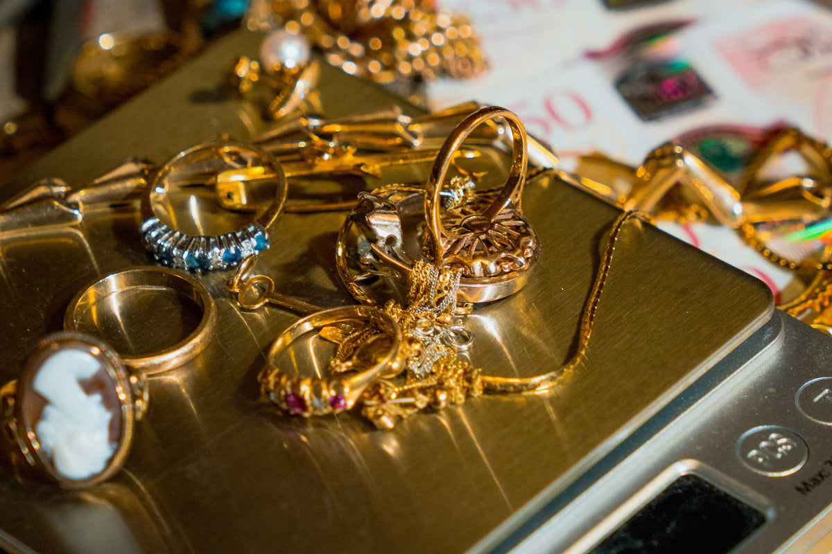 How Much Is My Gold Worth? A Chichester Jeweller's Honest Guide