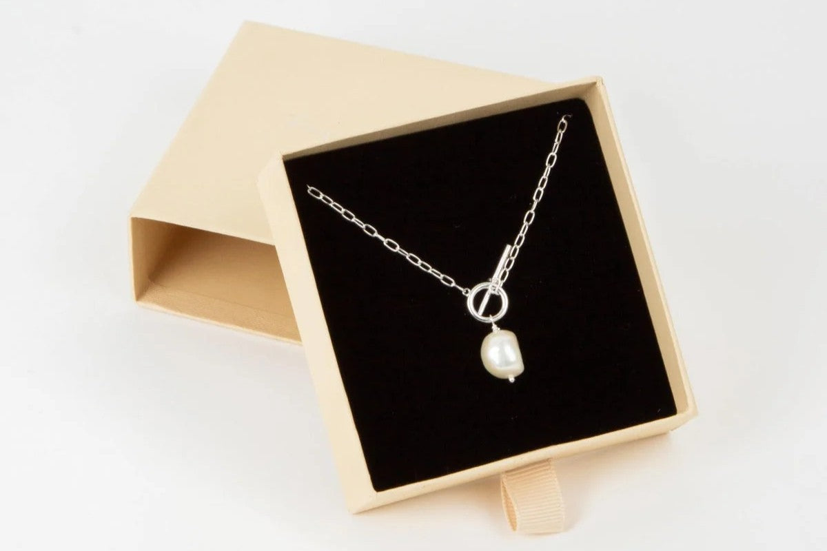 Pearl Restringing: When It's Needed and What It Involves