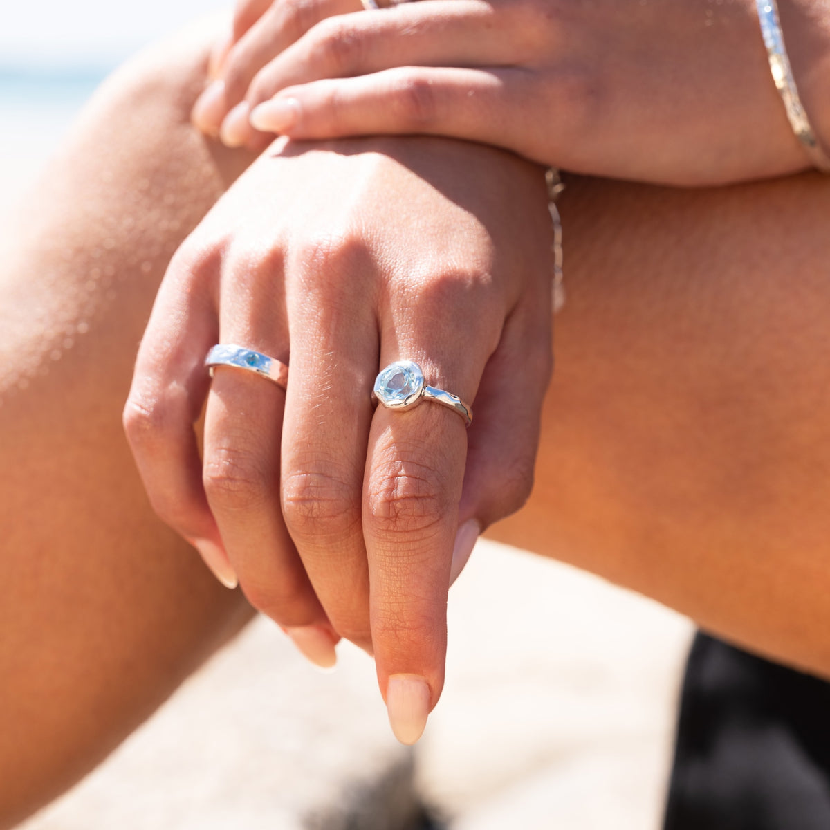 Sterling silver blue topaz ring, side detail