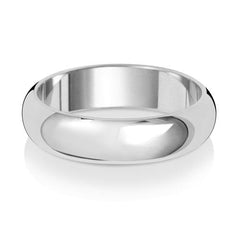 A classic D-shape polished wedding ring in platinum or white gold, shown from the side on a white background.